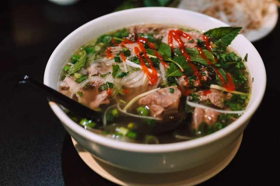 Gà nướng trên vỉ